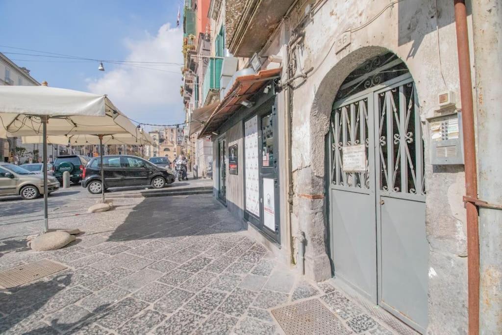 נאפולי Caracciolo Suites 36 מראה חיצוני תמונה