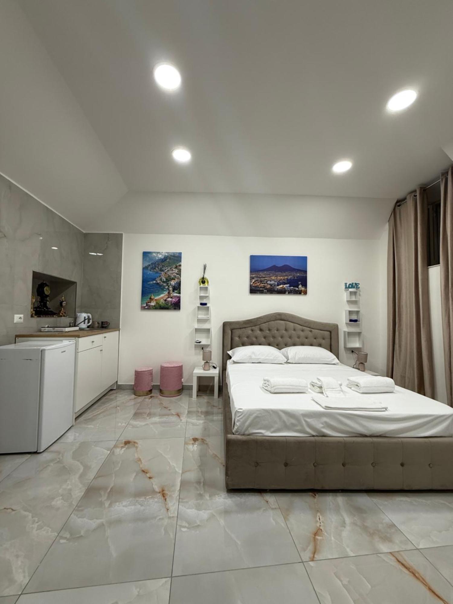 נאפולי Caracciolo Suites 36 מראה חיצוני תמונה